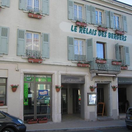 Le Relais Des Bergers Hotel Saint-Martin-en-Haut Exterior photo